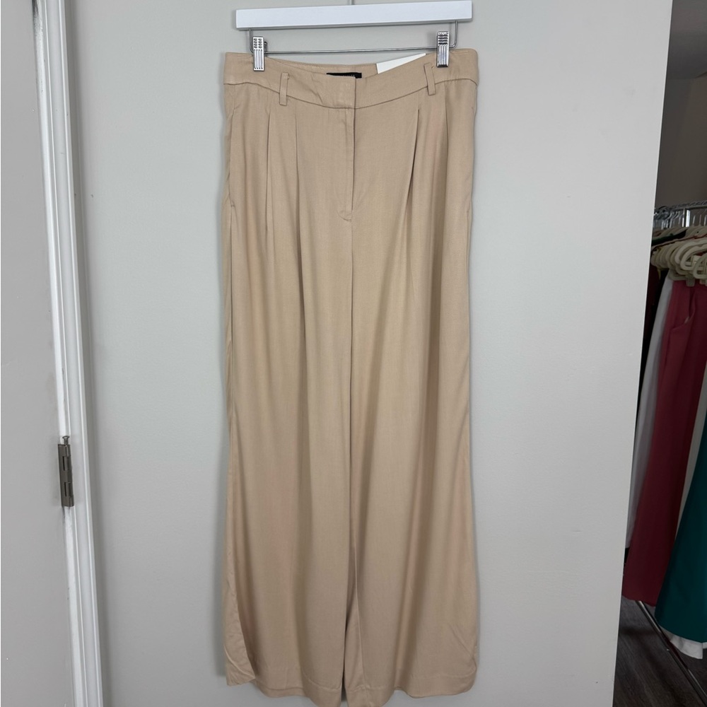 NWT Ann Taylor Light Tan/Beige Trousers 8p